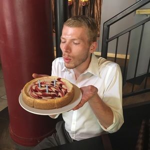 Meet your Posher, Dylan